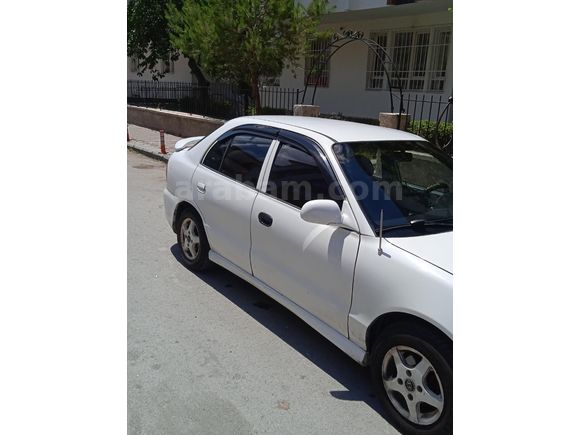 Sahibinden Hyundai Accent 1.5 GLS 1997 Model