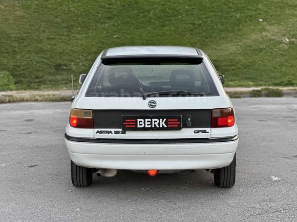 BERK AUTO 'DAN OPEL ASTRA TEMİZ YAKIT CİMRİSİ