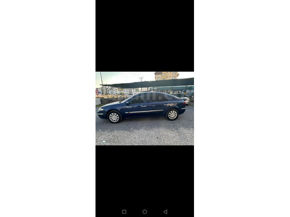 Sahibinden Renault Laguna 2.0 Privilege 2003 Model  320.000 km Lacivert