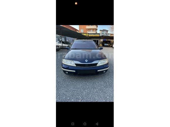 Sahibinden Renault Laguna 2.0 Privilege 2003 Model  320.000 km Lacivert