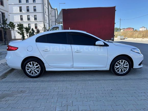 Sahibinden Renault Fluence 1.5 dCi Touch Plus 2015 Model 