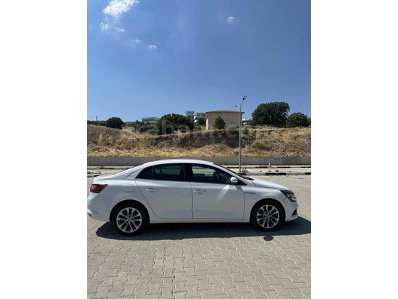 Sahibinden Renault Megane 1.5 Blue DCI Icon 2020 Model 