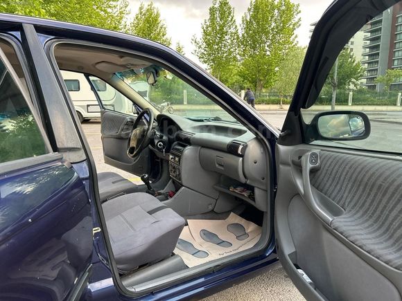 KIROĞLU OTOMOTİV'DEN OPEL ASTRA TEMİZ BAKIMLI