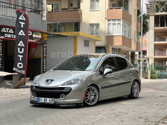 Sahibinden Peugeot 207 1.4 HDi Trendy 2007 Model 
