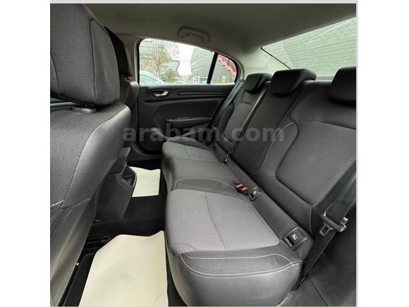 Sahibinden Renault Megane 1.3 TCe Joy 2021 Model Tesla ekran