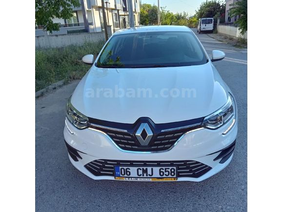 Sahibinden Renault Megane 1.3 TCe Joy 2021 Model Tesla ekran