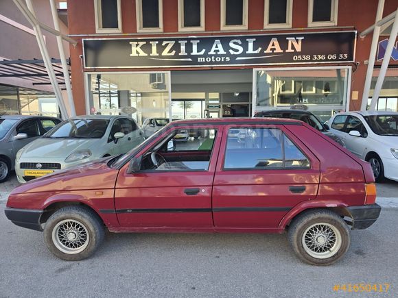 ŞKODA FAVORİT 136 L BENZİN LPG