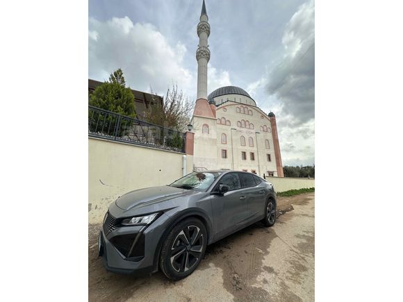 Acil satılık Sahibinden Peugeot 408 1.2 PureTech Allure 2025 Model hatasız boyasız  tramersiz  