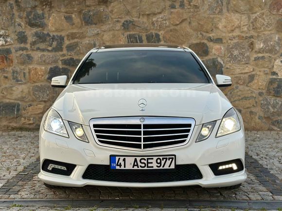 Sahibinden Mercedes - Benz E 250 CDI BlueEFFICIENCY Avantgarde 2010 Model  286.000 km Beyaz