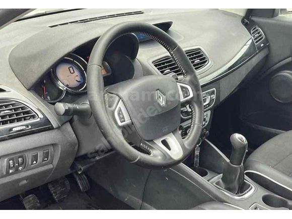 Sahibinden Renault Megane 1.6 Icon 2012 Model 