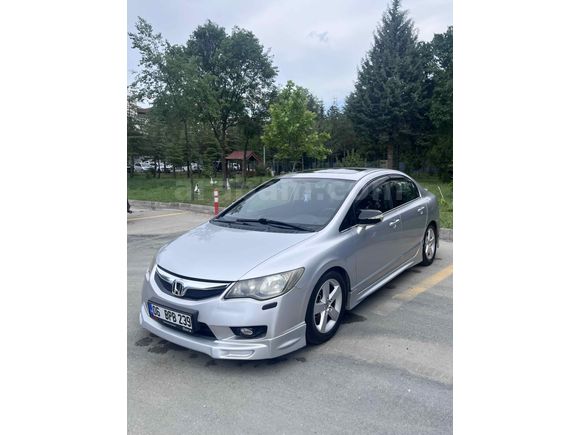 Honda Civic 1.6i VTEC Elegance+VSA makyajli kasa 2010 