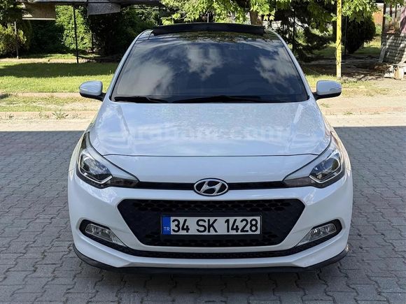 Sahibinden Hyundai i20 1.4 MPI Style 2017 Model 