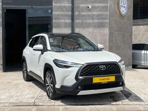 2024 COROLLO CROSS PASSİON 32500km