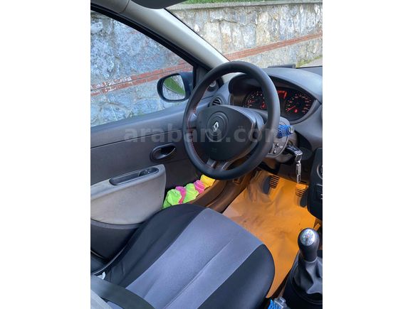 Sahibinden Renault Clio 1.2 Authentique 2009 Model İstanbul