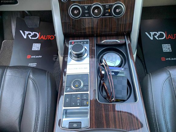 VRD AUTO 2015 VOUGE AUTOBIOGRAPHY