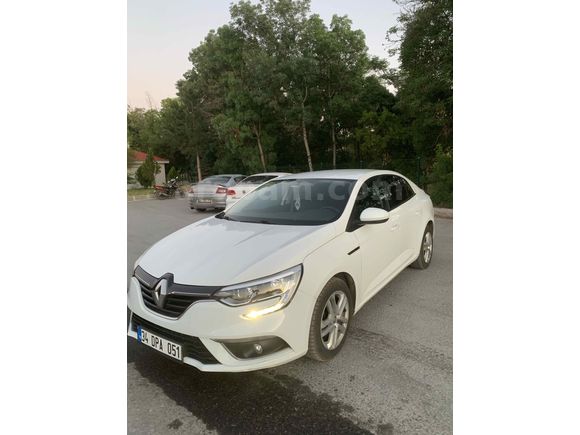 Sahibinden Renault Megane 1.3 TCe Joy 2020 Model 