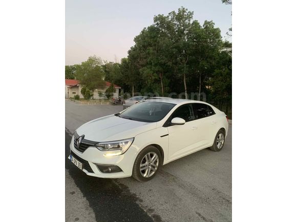 Sahibinden Renault Megane 1.3 TCe Joy 2020 Model 