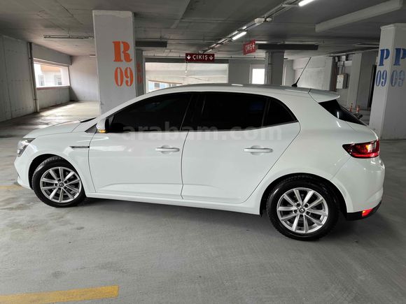 Sahibinden Renault Megane 1.5 dCi Touch Plus 2016 Model 