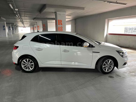 Sahibinden Renault Megane 1.5 dCi Touch Plus 2016 Model 