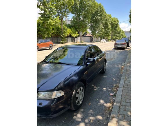 Sahibinden Audi A4 Sedan 1.8 1998 Model 