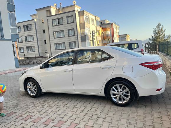 Sahibinden Toyota Corolla 1.6 advance 2013 Model 