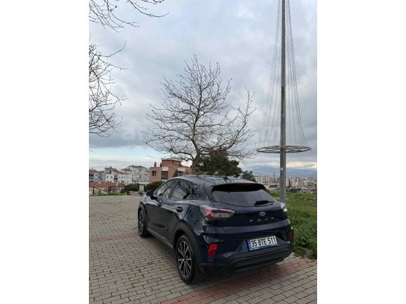 22bin kmde Ford Puma