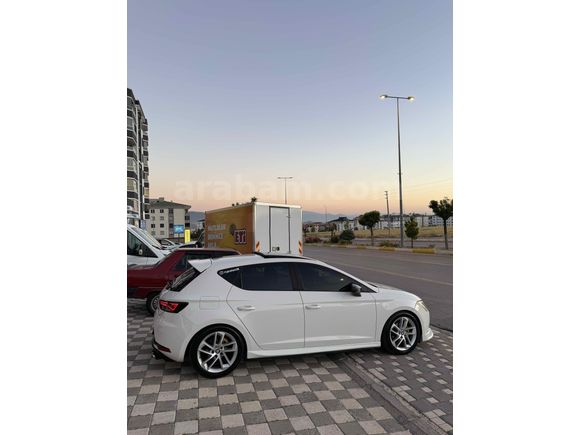 Galeriden Seat Leon 1.6 TDI CR Style 2014 Model Kayseri