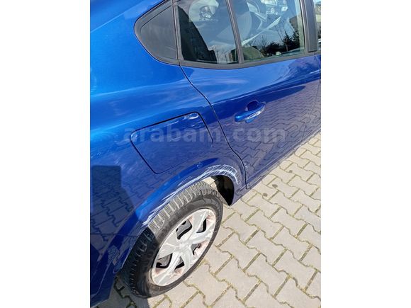 Renault Taliant 1.0 T Joy 2022 temiz ve bakımlı araç.