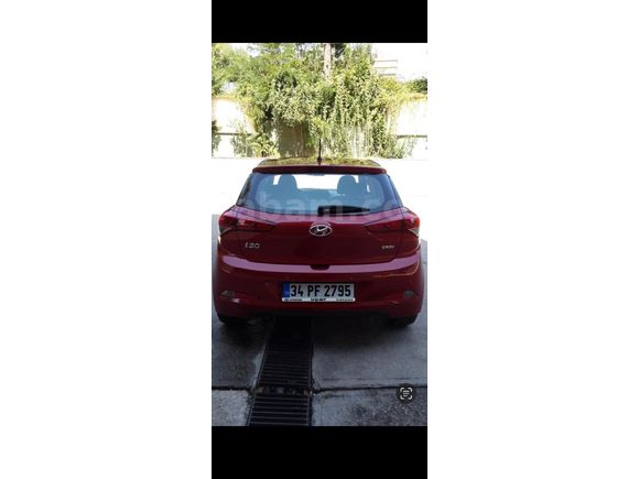 İLK SAHİBİNDEN ORJİNAL 54.700 KM DE HASARSIZ BOYASIZ