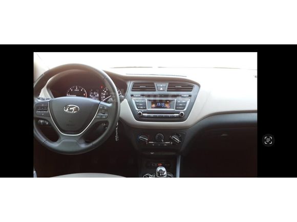 İLK SAHİBİNDEN ORJİNAL 54.700 KM DE HASARSIZ BOYASIZ