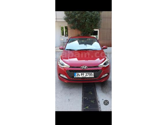 İLK SAHİBİNDEN ORJİNAL 54.700 KM DE HASARSIZ BOYASIZ
