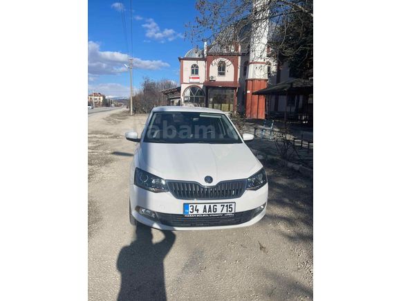 Sahibinden Skoda Fabia 1.0 GreenTec Style 2017 Model 