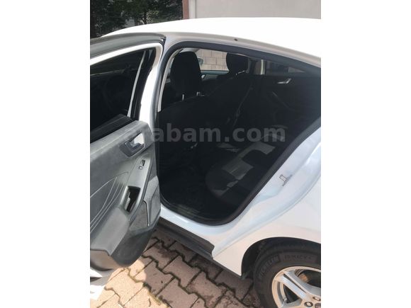 TERTEMİZ 
FORD 360 GARANTİLİ YETKİLİ SERBİS BAKIMLI  TEK ELDEN FOCUS
