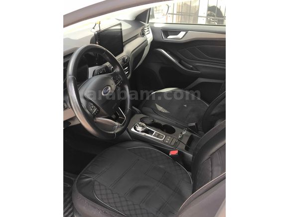 TERTEMİZ 
FORD 360 GARANTİLİ YETKİLİ SERBİS BAKIMLI  TEK ELDEN FOCUS
