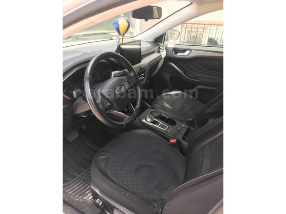 TERTEMİZ 
FORD 360 GARANTİLİ YETKİLİ SERBİS BAKIMLI  TEK ELDEN FOCUS
