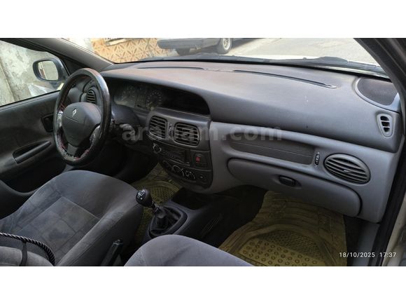 Sahibinden Renault Megane 1.6 RTE 2001 Model