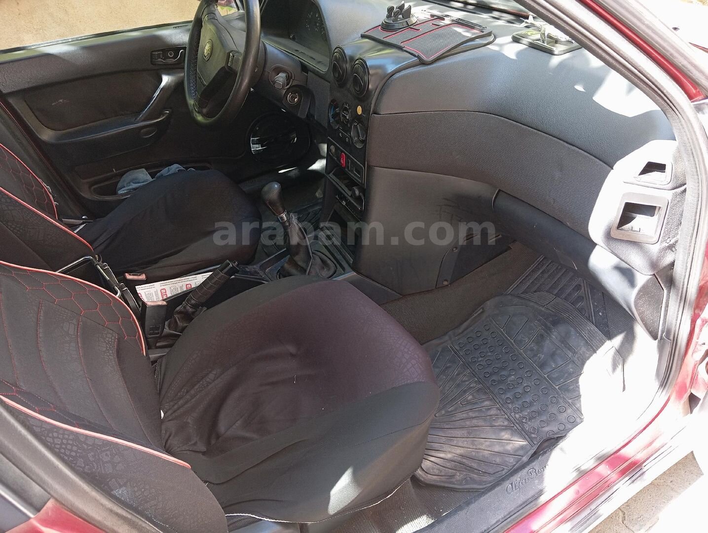 Sahibinden Alfa Romeo 146 1.4 TS 1998 Model İstanbul 306.000 km Kırmızı 6