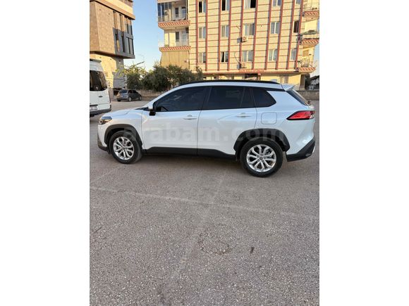 Sahibinden Toyota Corolla Cross 1.8 Hybrid Flame X-Pack 2024 Model 