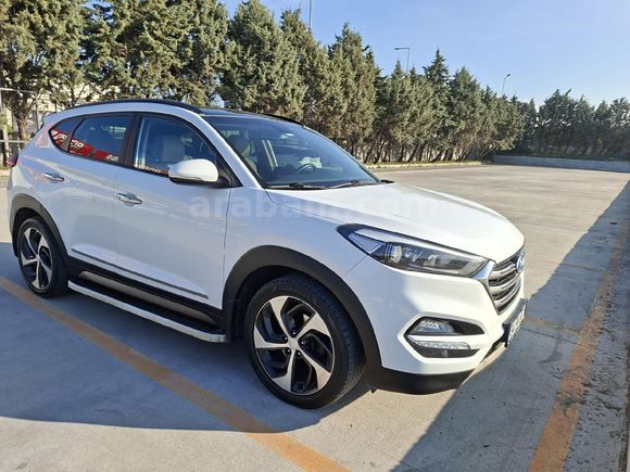 Acill satılık tuscon 2016 model otomatik hatasız boyasız tramersiz 1.6 elit paket benzin LPG 155 binde fiyat.1500 ilk gelen alır pazarlık yok 4x2