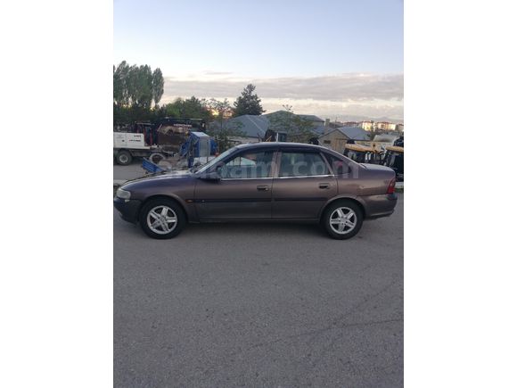 Sahibinden Opel Vectra 2.0 CD 1998 Model Erzurum