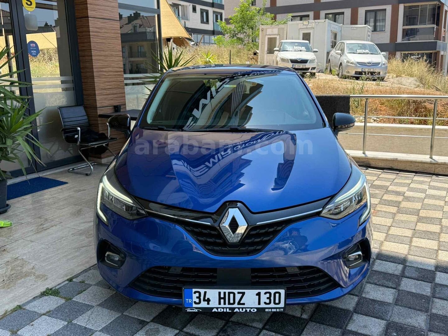 Galeriden Renault Clio 1.0 TCe Icon 2023 Model İstanbul 72.000 km Lacivert 7