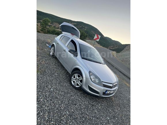 Sahibinden Opel Astra 1.6 Essentia 2013 Model 