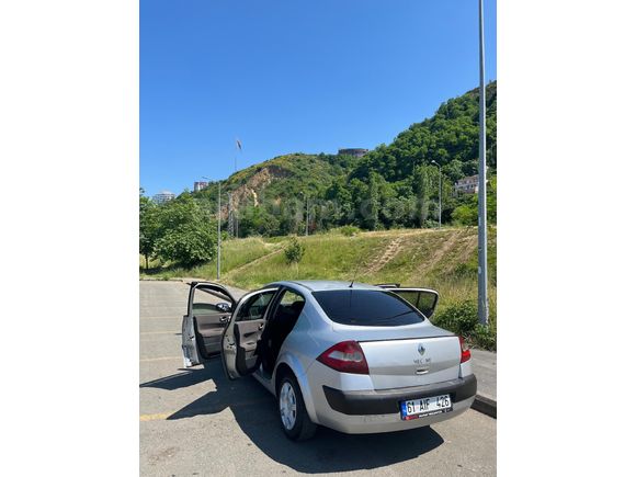 Sahibinden Renault Megane 1.5 dCi  2005 Model