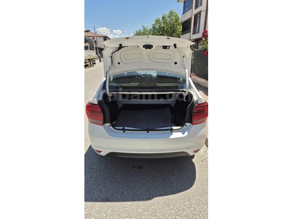 Sahibinden Renault Symbol 0.9 TCe Joy 2020 Model