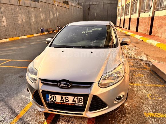 Sahibinden Ford Focus 1.6 Ti-VCT Trend X 2012 Model