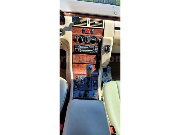 Sahibinden Mercedes - Benz E 200 Elegance 2000 Model  317.000 km Lacivert