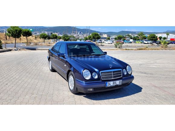 Sahibinden Mercedes - Benz E 200 Elegance 2000 Model  317.000 km Lacivert
