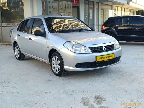 SAHİBİNİ ÜZMEYEN AİLE ARACI