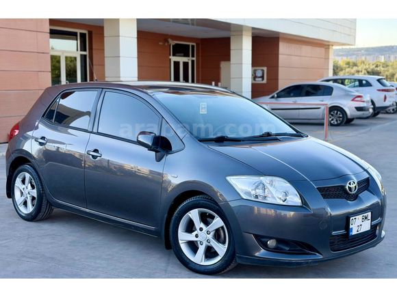 HATASIZ BOYASIZ 152 BİNDE TOYOTA AURİS 1.4 D - 4D