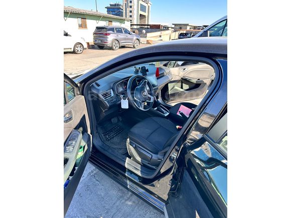 Sahibinden Renault Clio 1.0 TCe Touch 2021 Model 